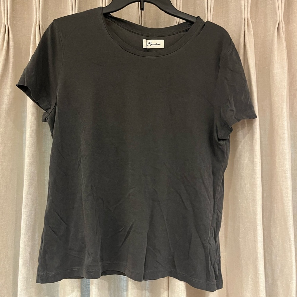 Everlane Black Short Sleeve Tee